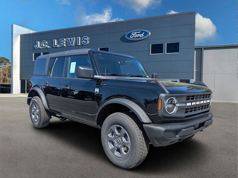 New 2026 Ford Bronco Big Bend AWD/4WD image 1
