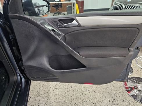 Used 2011 Volkswagen Golf 4dr HB Auto image 22