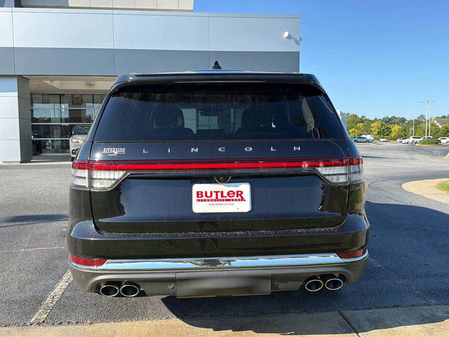 Used 2025 Lincoln Aviator 2WD image 8