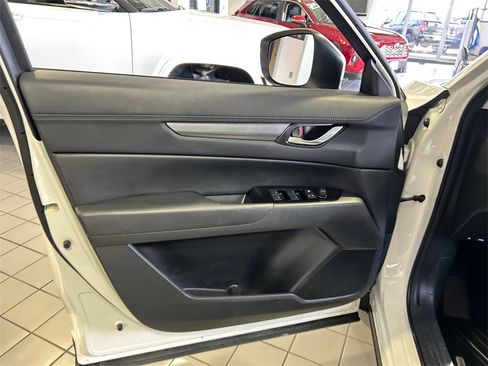 Used 2021 MAZDA CX-5 Touring image 14