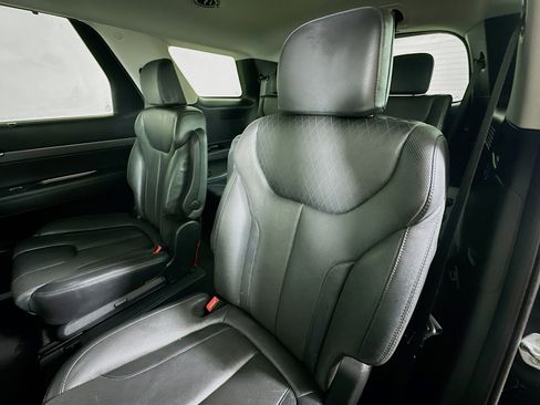 Used 2022 Hyundai Palisade SEL w/ Premium Package image 23
