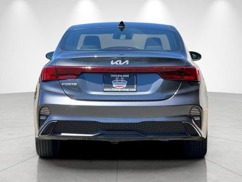Used 2023 Kia Forte LXS FWD image 5