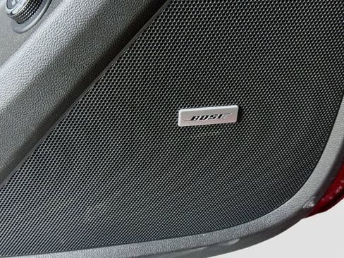 Used 2023 Chevrolet Traverse Premier w/ LPO, Floor Liner Package FWD image 18