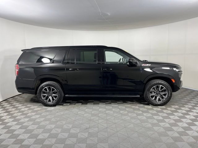 Used 2023 Chevrolet Suburban Z71 AWD/4WD image 8