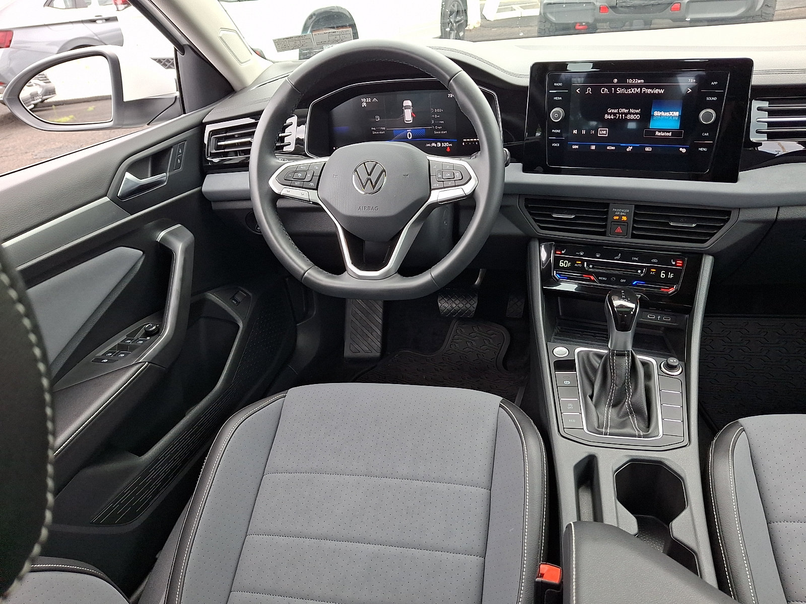 Used 2026 Volkswagen Jetta SE FWD image 10