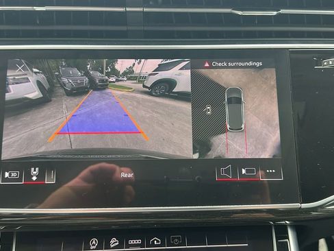 Used 2022 Audi Q7 3.0T Premium Plus image 26