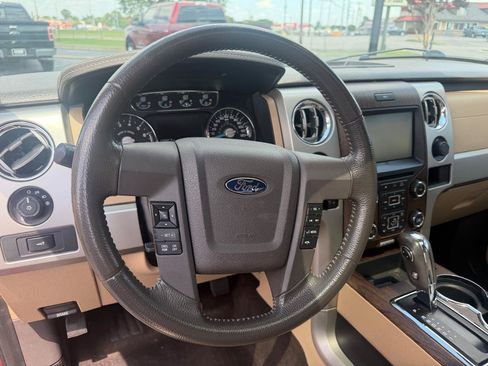 Used 2014 Ford F150 Lariat w/ Lariat Chrome Package RWD image 10
