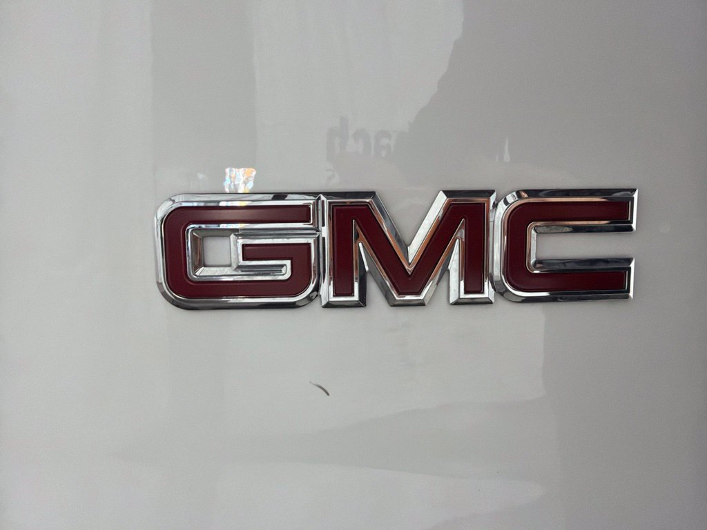 Used 2025 GMC Savana 2500 w/ Driver Convenience Package RWD image 20