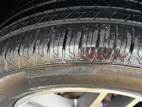 Used 2021 Jeep Grand Cherokee Limited w/ Sun & Sound Group image 44