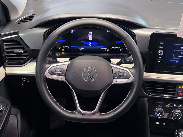 Certified 2025 Volkswagen Taos S FWD image 19