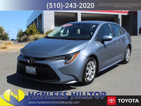 Used 2023 Toyota Corolla LE FWD image 3
