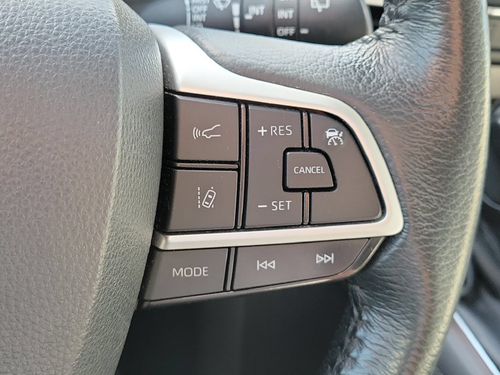 Certified 2021 Toyota Sienna XLE w/ XLE Plus Package FWD image 10