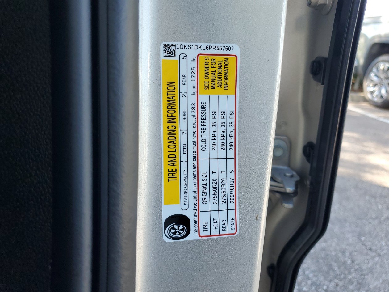 Used 2023 GMC Yukon Denali RWD image 31