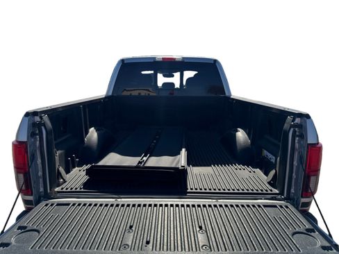 Used 2019 Ford F150 Lariat w/ Equipment Group 502A Luxury image 19