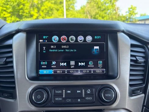 Used 2019 GMC Yukon Denali w/ Denali Ultimate Package AWD/4WD image 26
