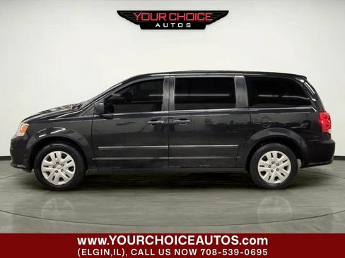 Used 2016 Dodge Grand Caravan American Value Package FWD image 2