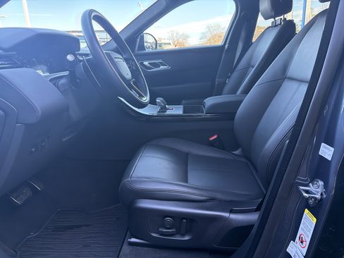 Used 2026 Land Rover Range Rover Velar Dynamic SE image 16