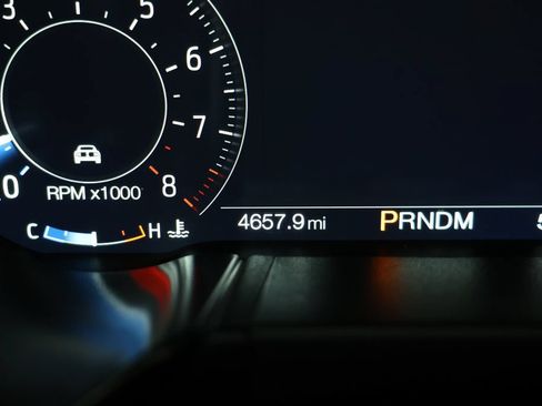 Used 2022 Ford Mustang Shelby GT500 w/ Technology Package RWD image 8