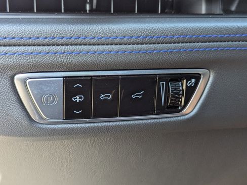 New 2025 Cadillac Escalade IQ Luxury 1 w/ Smart Trailering package AWD/4WD image 30