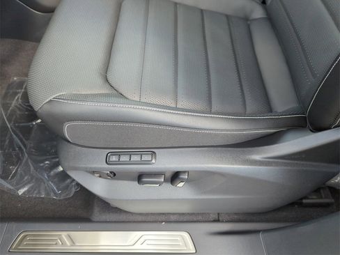 New 2026 Volkswagen Atlas SEL image 30