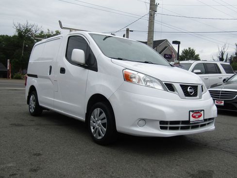 Used 2021 Nissan NV200 SV image 1