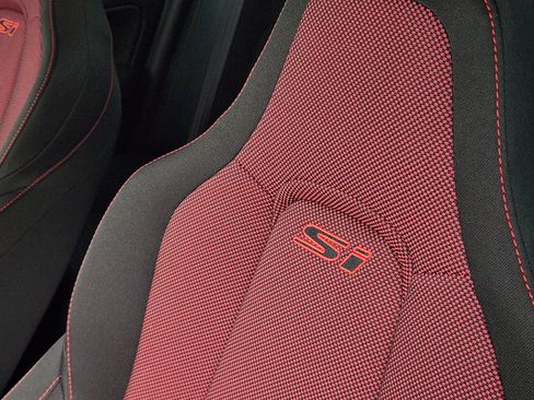 Used 2025 Honda Civic Si image 18