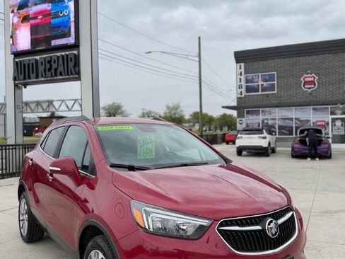Used 2019 Buick Encore Preferred AWD/4WD image 1