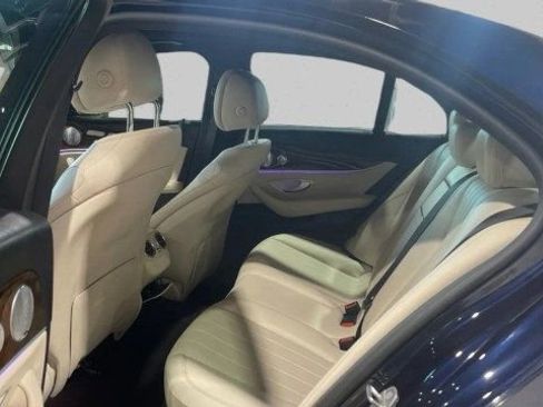 Used 2017 Mercedes-Benz E 300 4MATIC image 18
