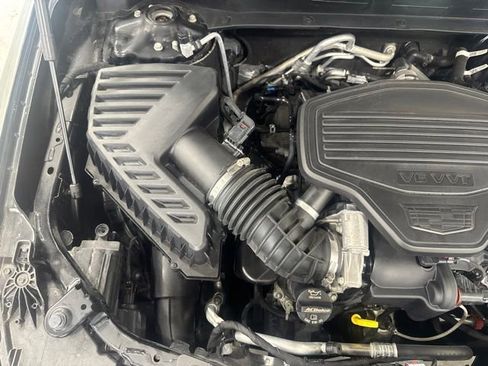 Used 2024 Cadillac XT6 Sport w/ Technology Package AWD/4WD image 31