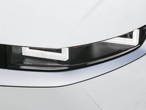 New 2026 Hyundai Ioniq 5 SEL image 5