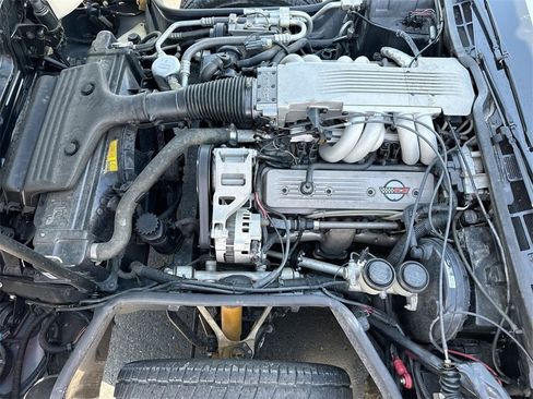 Used 1988 Chevrolet Corvette 35TH ANNIVERSARY EDITION image 19