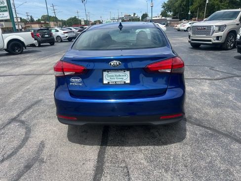 Used 2018 Kia Forte LX FWD image 5