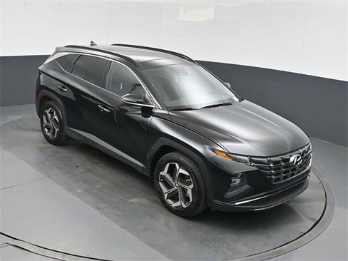 Used 2024 Hyundai Tucson Limited image 37