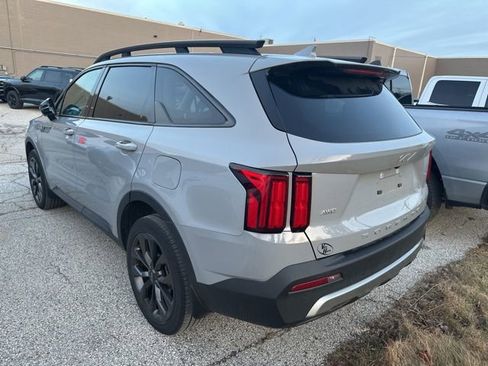 Certified 2022 Kia Sorento SX Prestige image 3