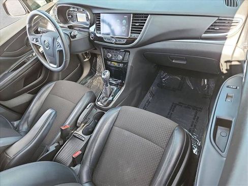Used 2021 Buick Encore Preferred FWD image 20