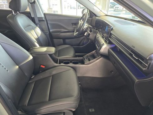Used 2024 Hyundai Kona Limited image 45