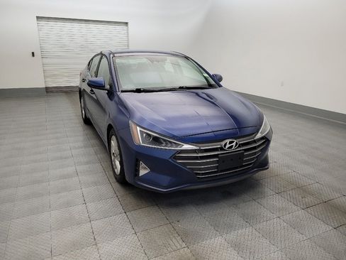 Used 2019 Hyundai Elantra SEL image 14