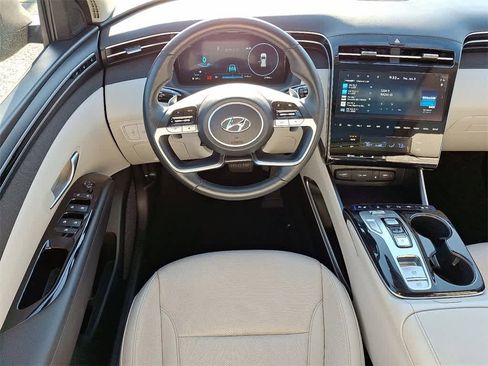 Used 2023 Hyundai Tucson Limited image 11