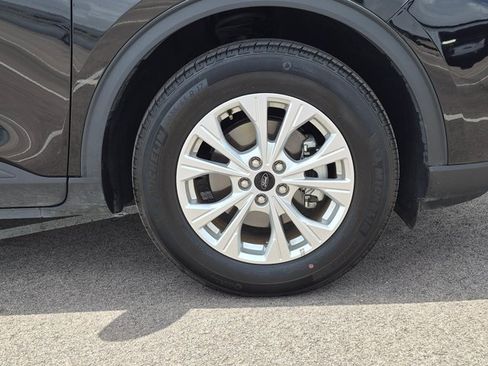Used 2025 Ford Escape Active FWD image 22