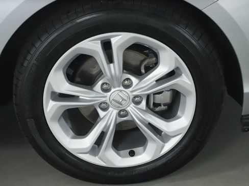 Used 2025 Honda Accord LX image 11