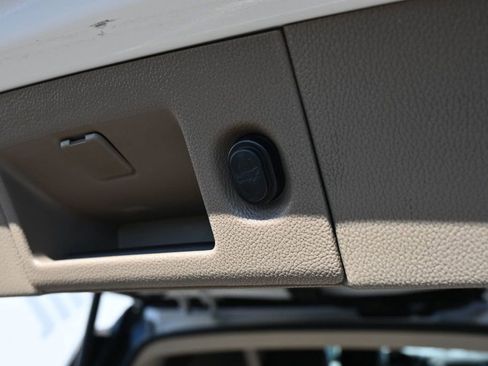 Used 2015 GMC Yukon SLT w/ Open Road Package image 16