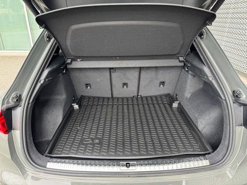 Certified 2024 Audi Q3 2.0T Premium Plus image 20