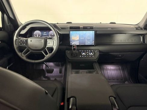 Used 2025 Land Rover Defender 110 S AWD/4WD image 27