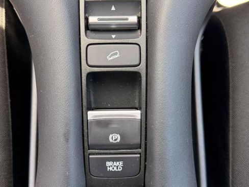 Used 2024 Honda HR-V Sport image 22
