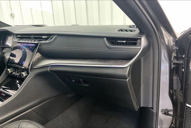 Used 2022 Jeep Grand Cherokee L Overland AWD/4WD image 18