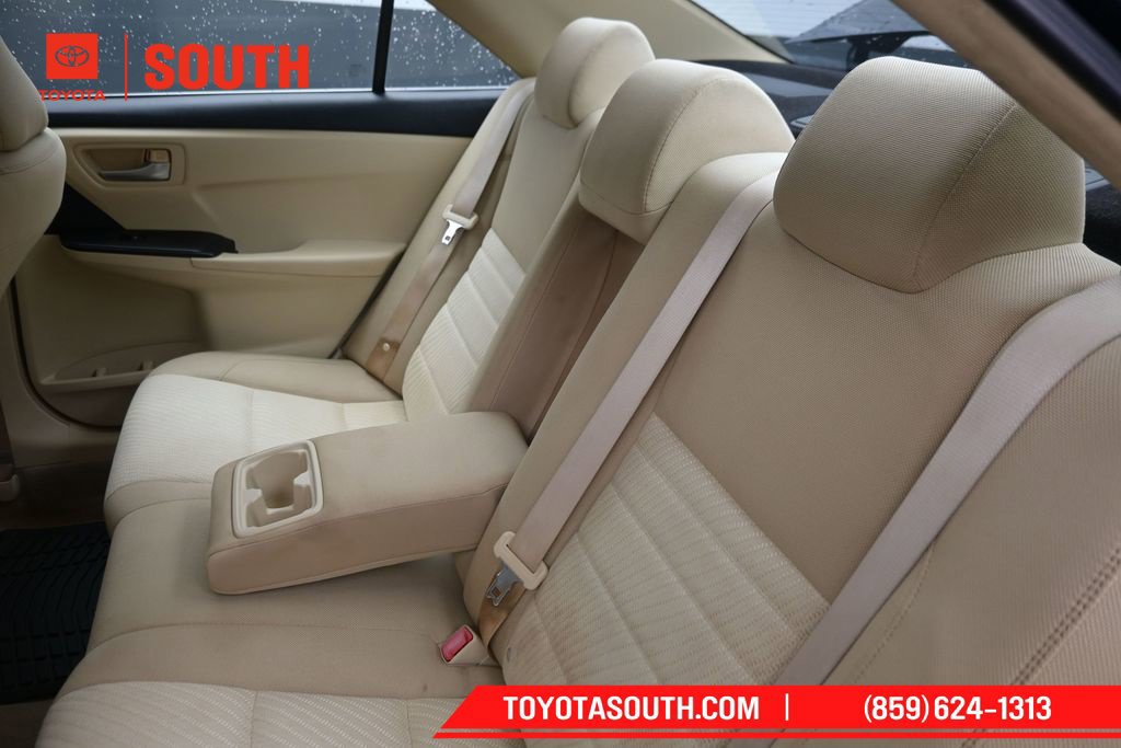 Used 2016 Toyota Camry LE FWD image 24