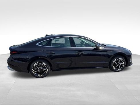 New 2026 Hyundai Sonata SEL FWD image 6