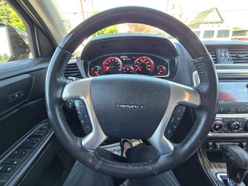Used 2016 GMC Acadia Denali AWD/4WD image 7
