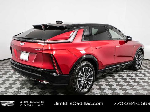 New 2026 Cadillac Lyriq Sport AWD/4WD image 3