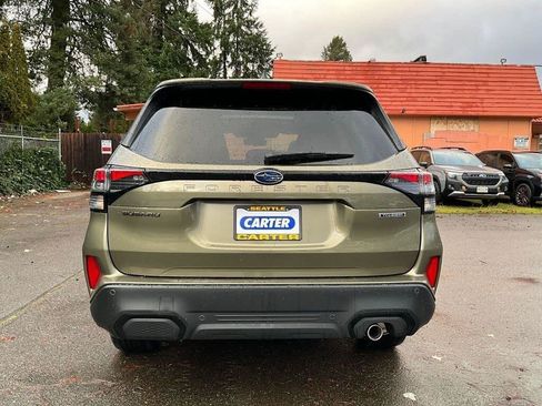 Certified 2025 Subaru Forester Touring AWD/4WD image 7